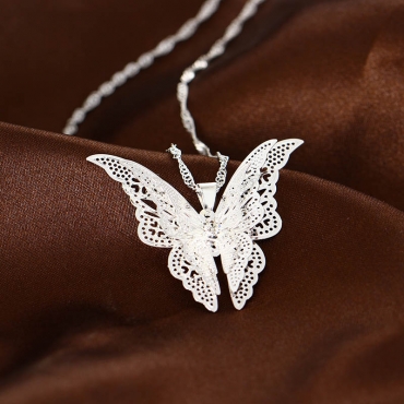 

Lovely Casual Butterfly Decoration Hollow-out Sliver Necklace, Silver
