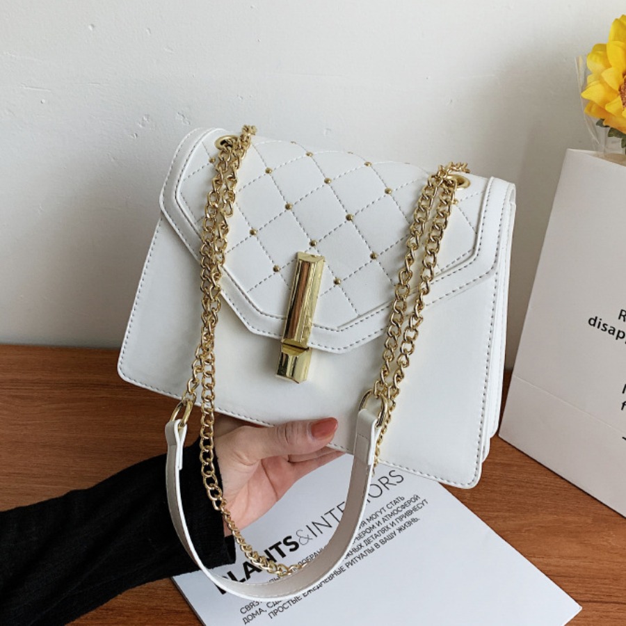 

Lovely Bead Decoration Chain Strap Shoulder Bag, White