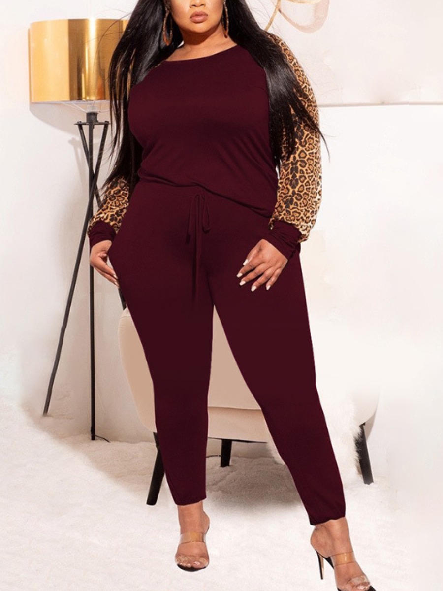 

LW Plus Size Round Neck Leopard Print Pants Set, Wine red