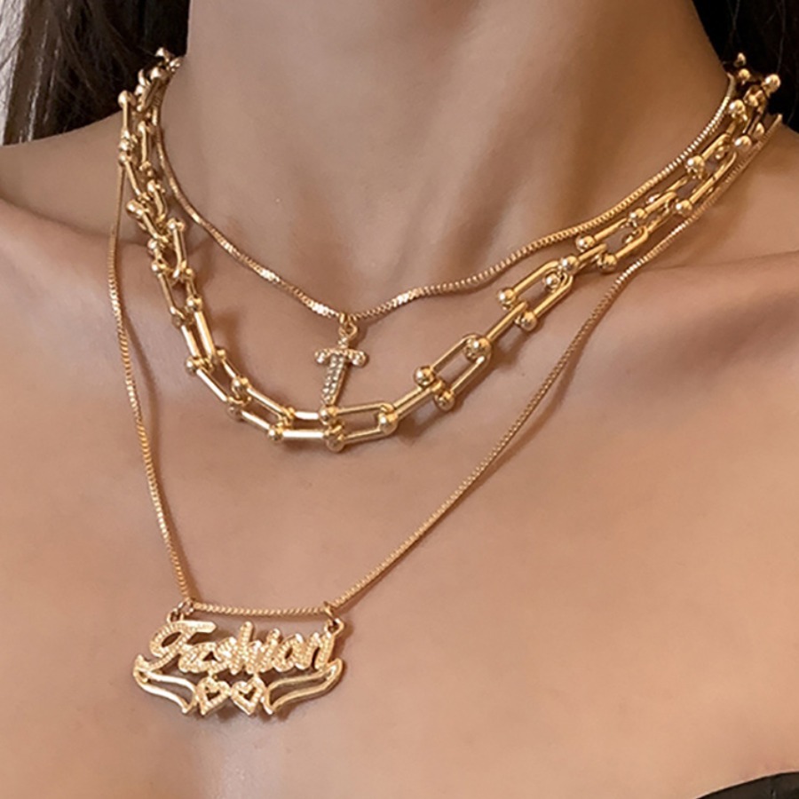 

LW Metal Letter Sword Decor Necklace, Gold