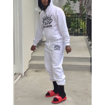 

LW Men Letter Print Kangaroo Pocket Sweatsuit Set, White