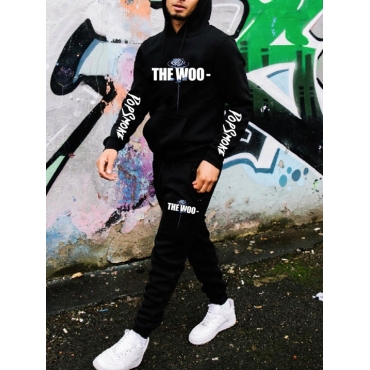 

LW Men Letter Print Kangaroo Pocket Tracksuit Set, Black