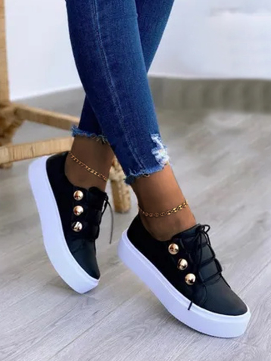 

LW Rivet Decor Lace-up Flats, Black