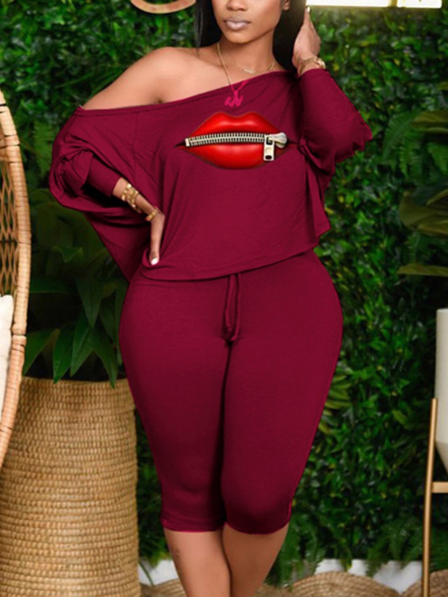 

LW Plus Size Lip Print Zipper Design Shorts Set, Wine red