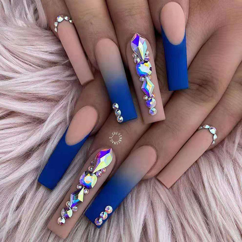 

LW Rhinestone Decor Gradient Fake Nail, Blue