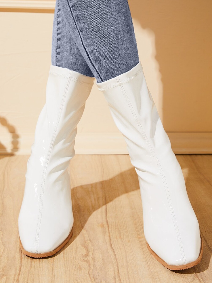 

LW Simple Slip On Solid Boots, White