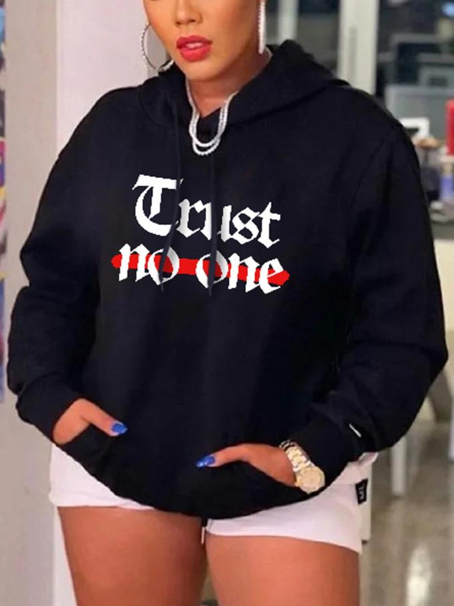 

LW Pocket Design Letter print Hoodie, Black