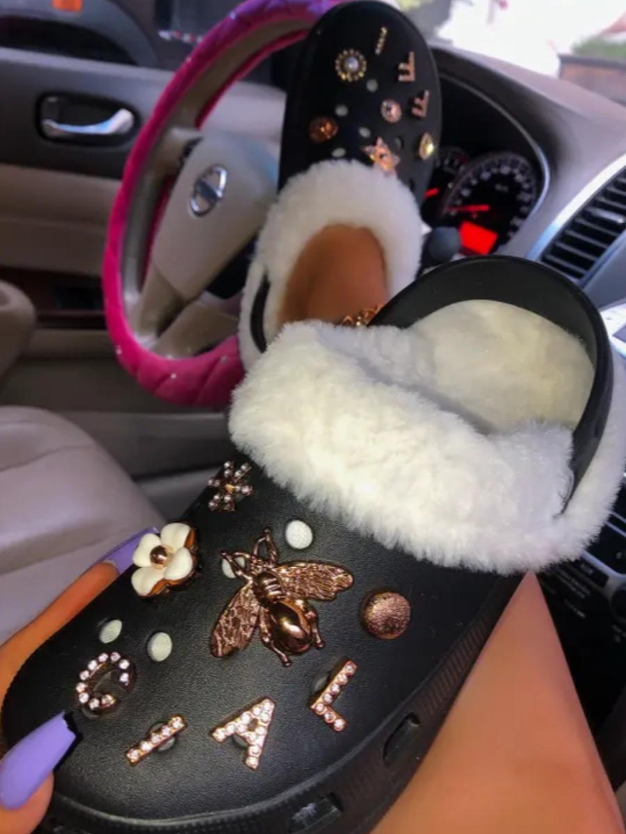 

LW DIY Plush Patchwork Daily Slippers, Black