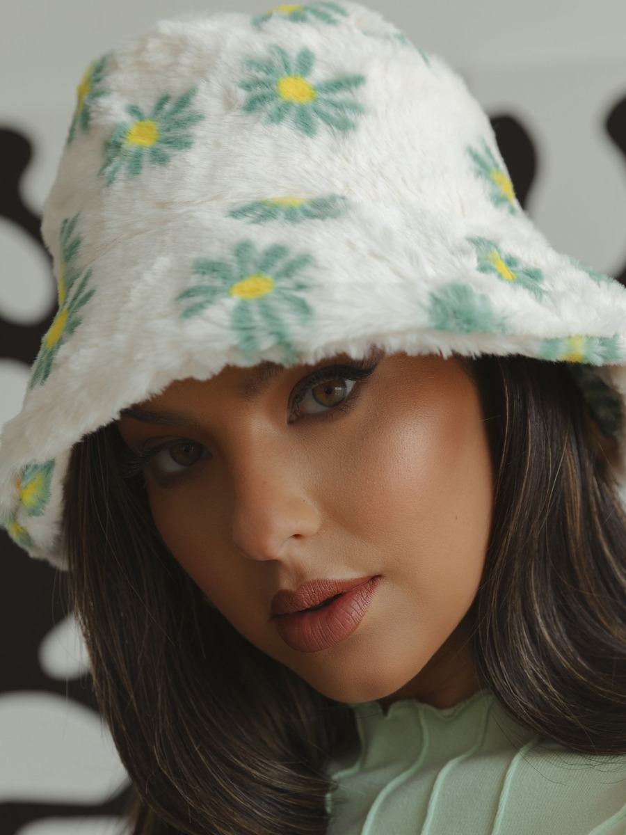 

LW Plush Baisc Floral Print Hat, White