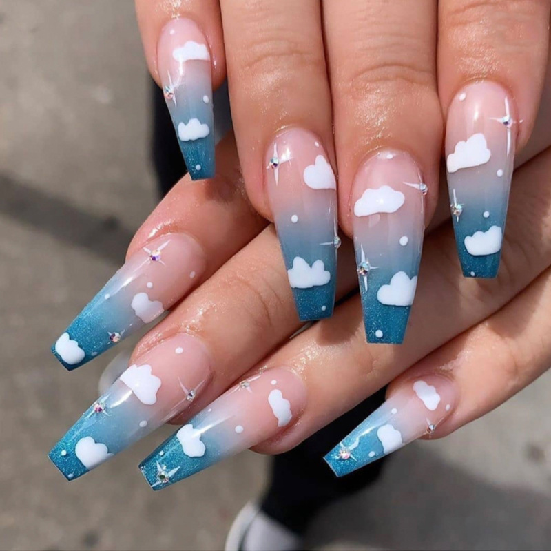 

LW 24pcs Gradient Cloud Patchwork Fake Nail, Blue