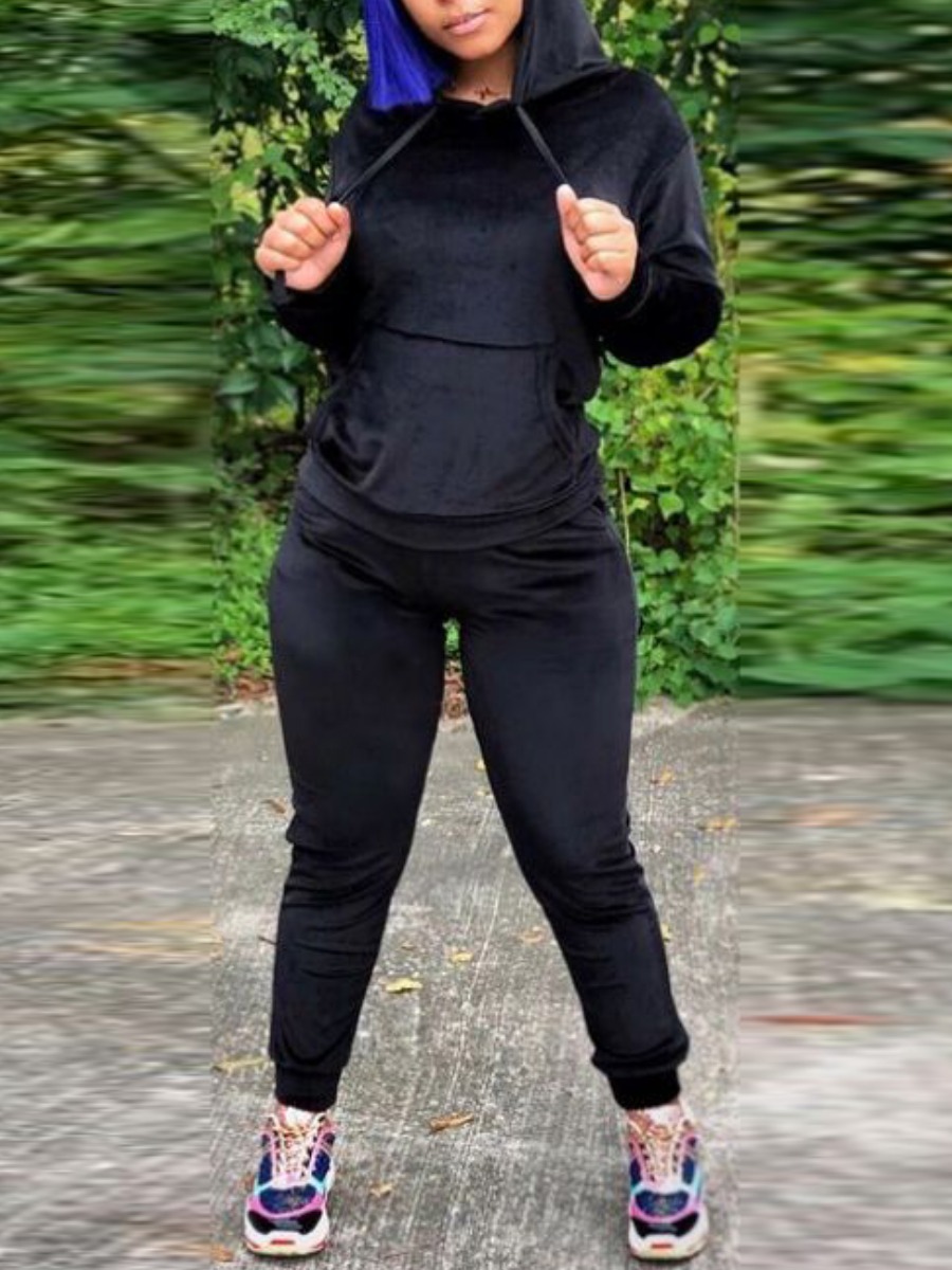 

LW Velvet Kangaroo Pocket Tracksuit Set, Black