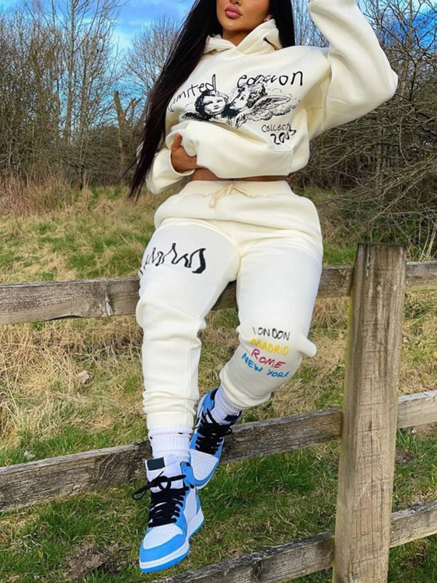 

LW Plus Size Pocket Design Letter Print Tracksuit Set, Beige