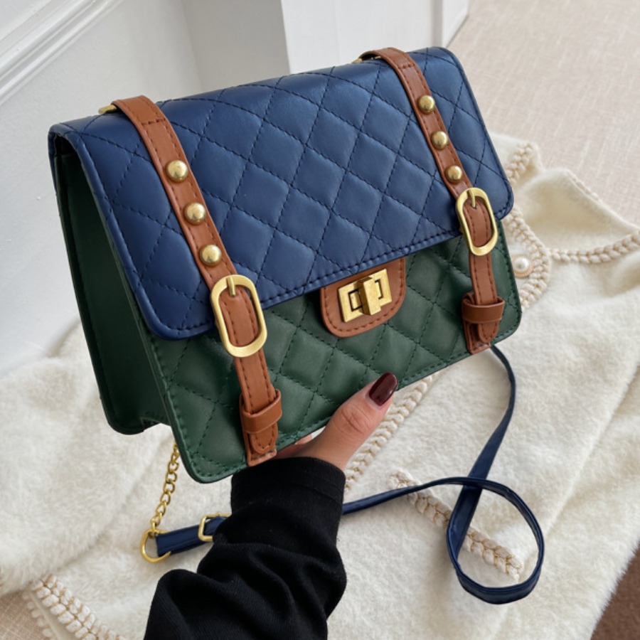 

LW Buckle Decor Lockable Crossbody Bag, Blue