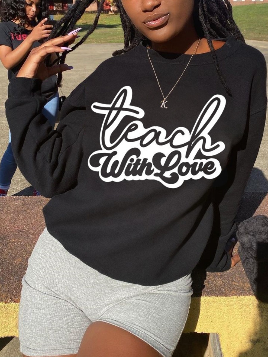 

LW Letter Print Oversized Sweatshirt, Black