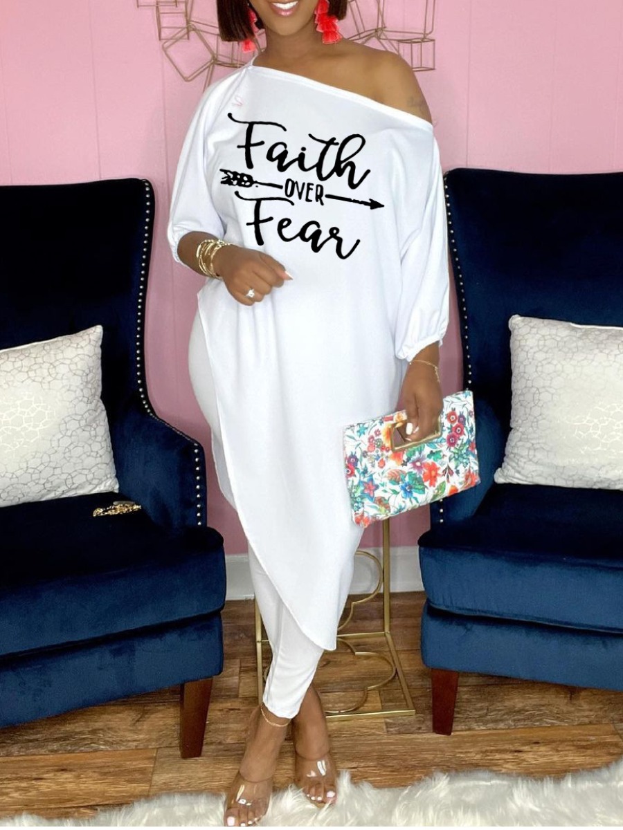 

LW Letter Print Asymmetrical Pants Set, White