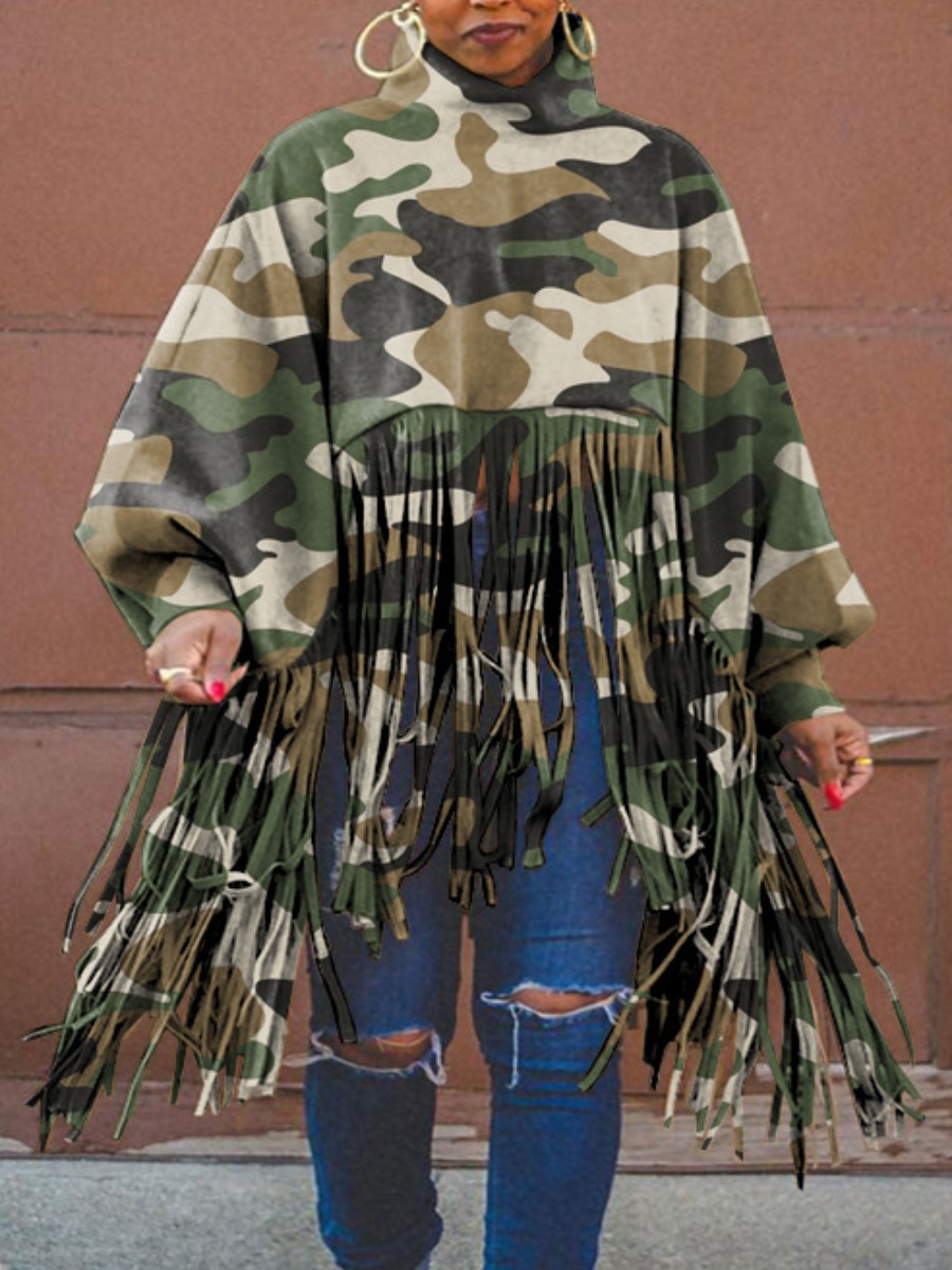 

LW Camo Print Tassel Design Sweatshirt