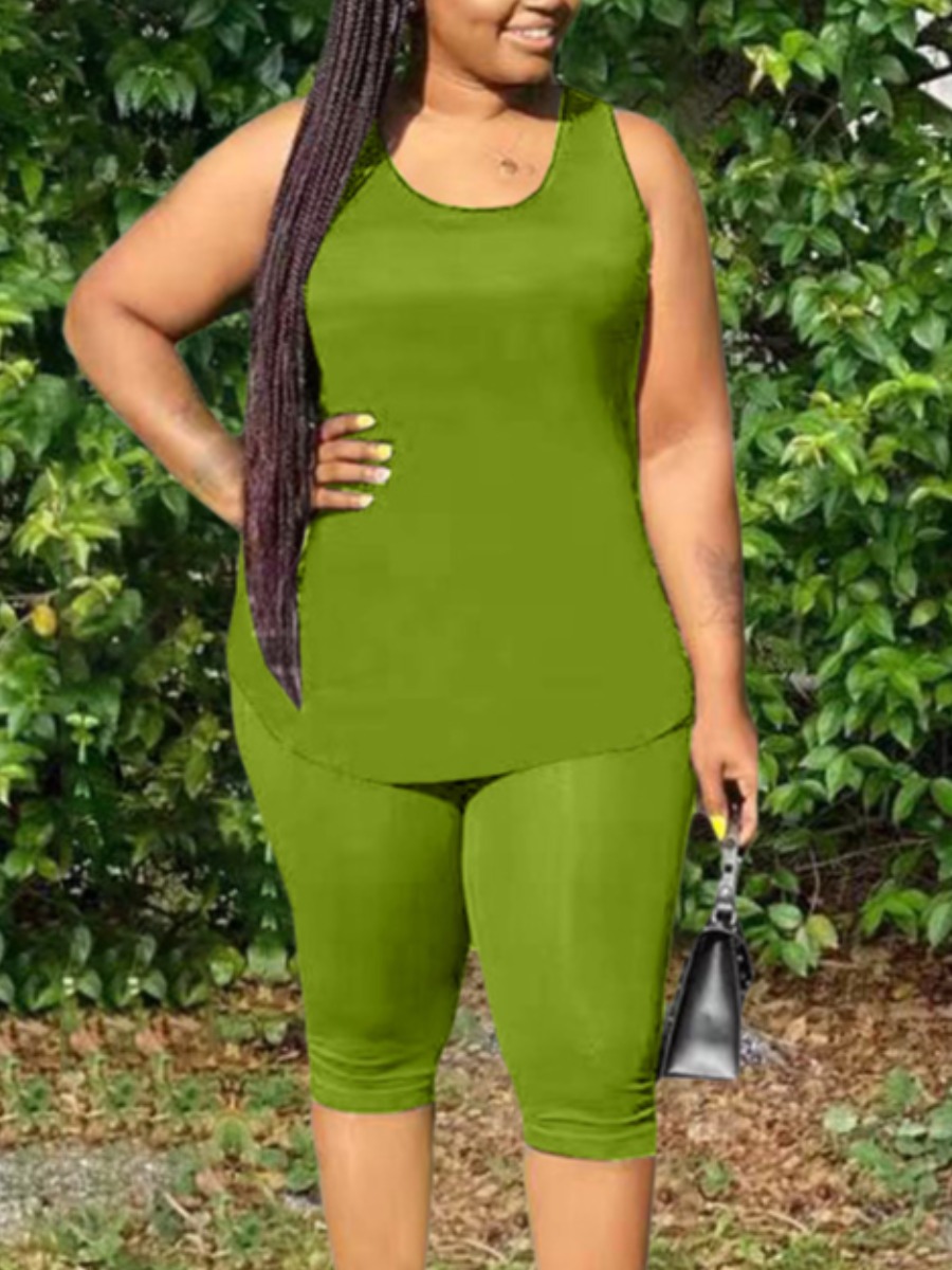 

LW BASICS Plus Size U Neck Regular Fit Shorts Set, Green