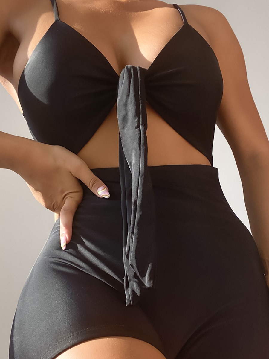 

LW Bandage Hollow-out Design One-piece Swimsuit, Black