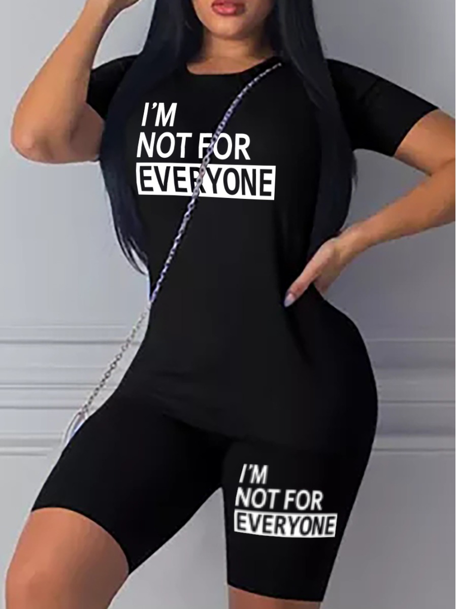 LovelyWholesale Plus Size Round Neck Letter Print Shorts Set Summer Short Sleeve Casual Round Neck  4X Spring Summer 2024