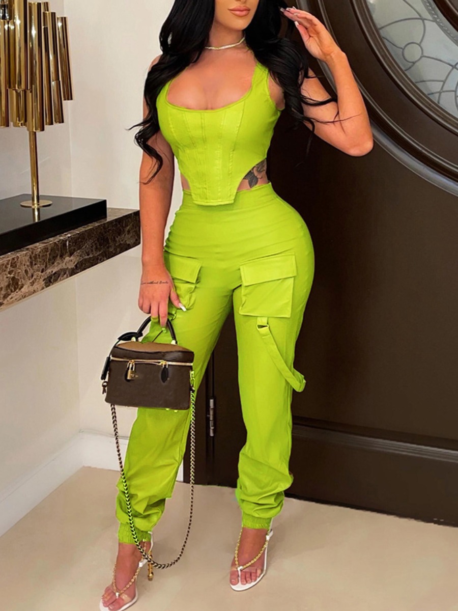 

LW Crop Top Pocket Design Pants Set, Light green