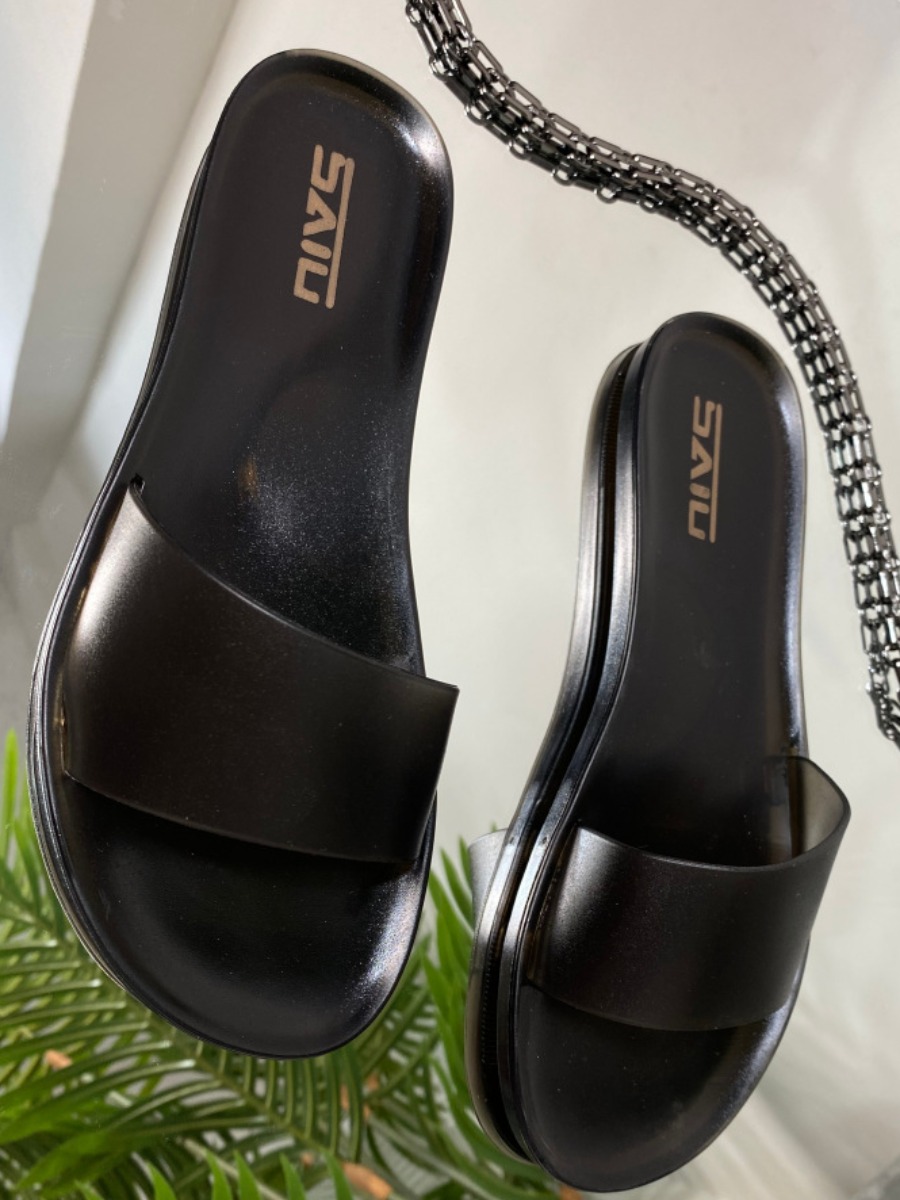 

LW Round Toe Letter Print Slippers, Black