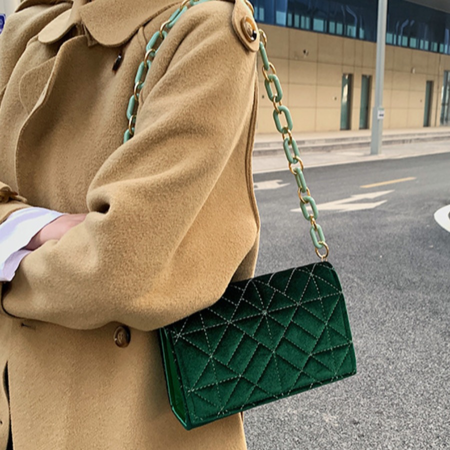 

LW Polyester Basic Solid Shoulder Bags, Green