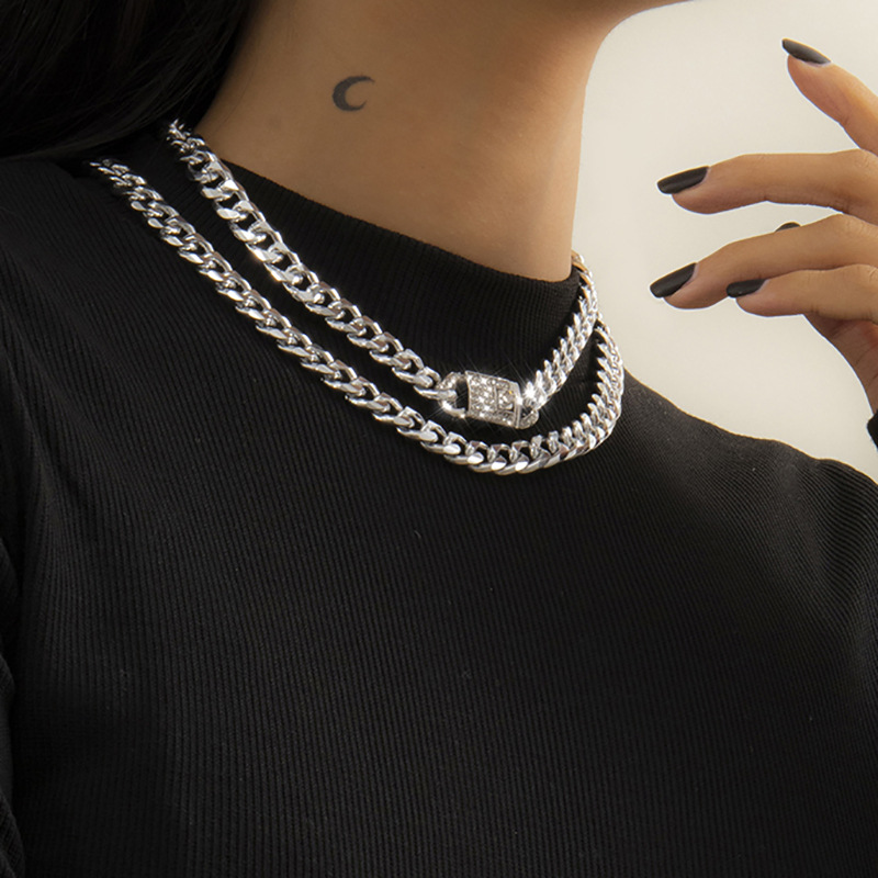 LovelyWholesale Double-layer Chain Necklace All Seasons Casual Asymmetrical Spring Summer 2024