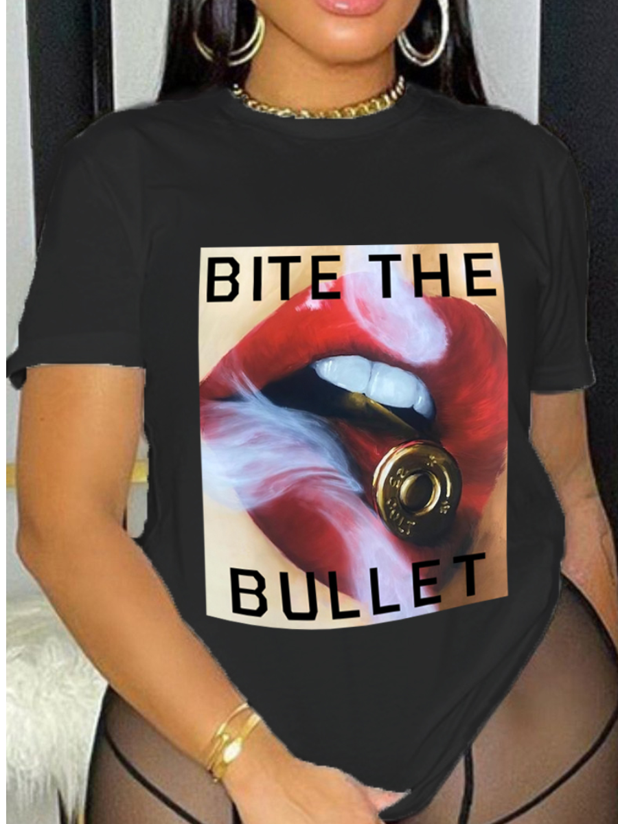LW Plus Size Lip Letter Print T-shirt