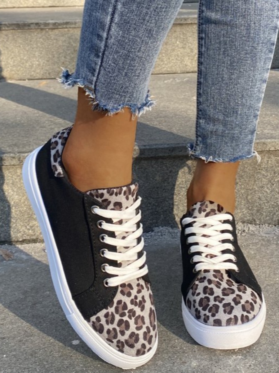 

LW Leopard Print Flats