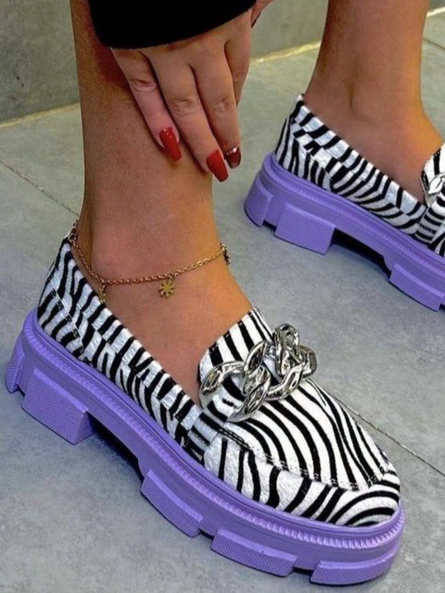 

LW Zebra Striped Chain Strap Platform Flats, Purple