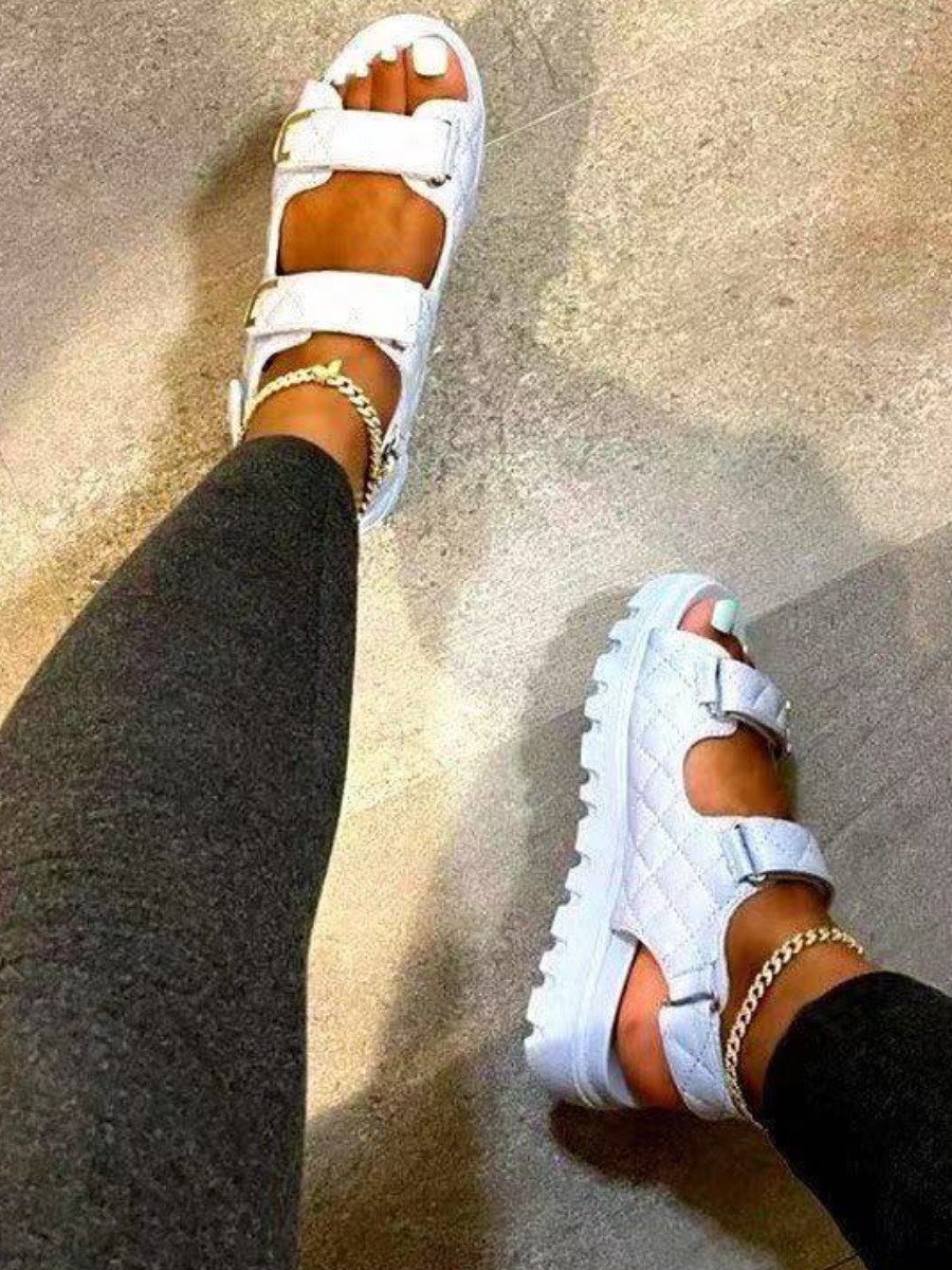 LovelyWholesale Round Toe Velcro Platform Shoes Summer Casual Basic Spring Summer 2024