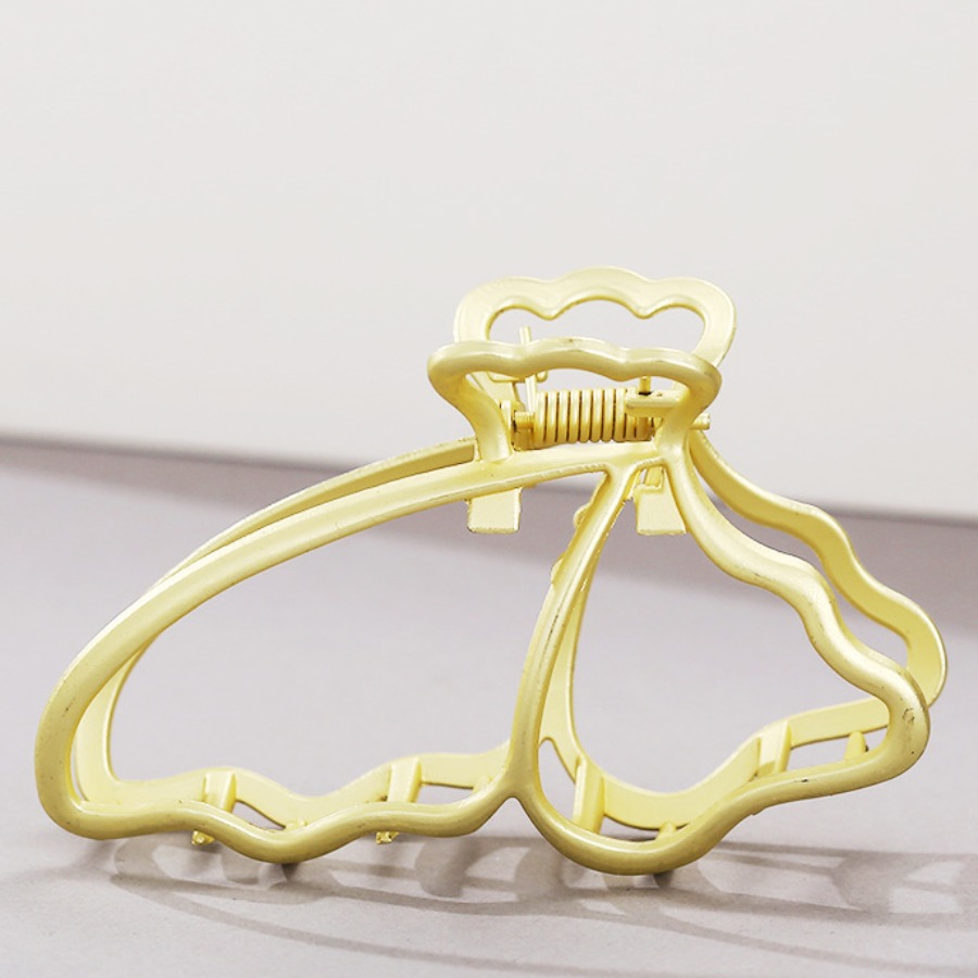 

LW Butterfly Design Hairpin, Yellow