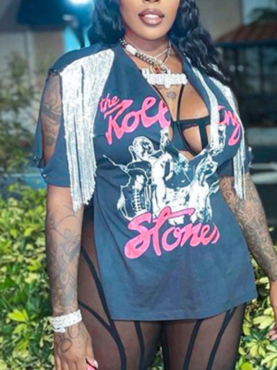 LovelyWholesale Plus Size Letter Print Tassel Design Split T-shirt Summer Short Sleeve Street  5X Spring Summer 2024