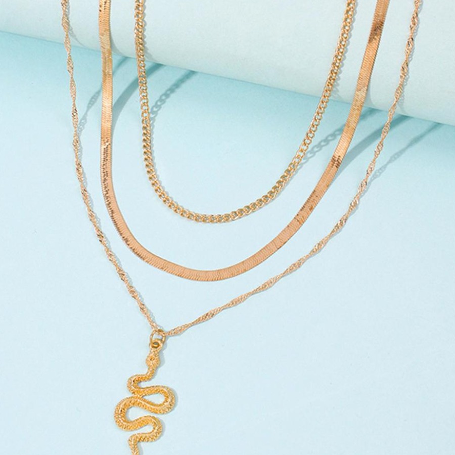 LW 2-piece Snake Decor Necklace