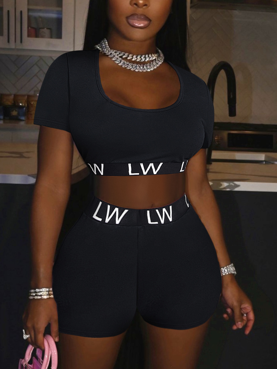 

LW COTTON Sporty Round Neck Letter Print Black Two Piece Shorts Set