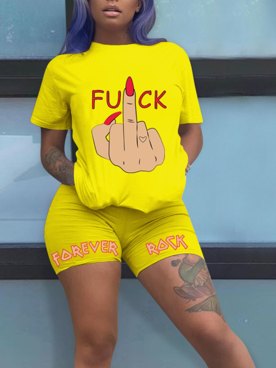 

LW Figure Letter Print Shorts Set, Yellow