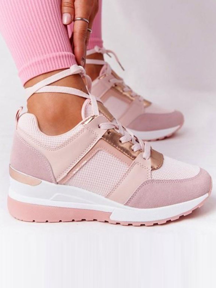 LW Round Toe Sneakers