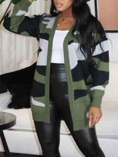 LW Plus Size Camo Print Knitted Coat