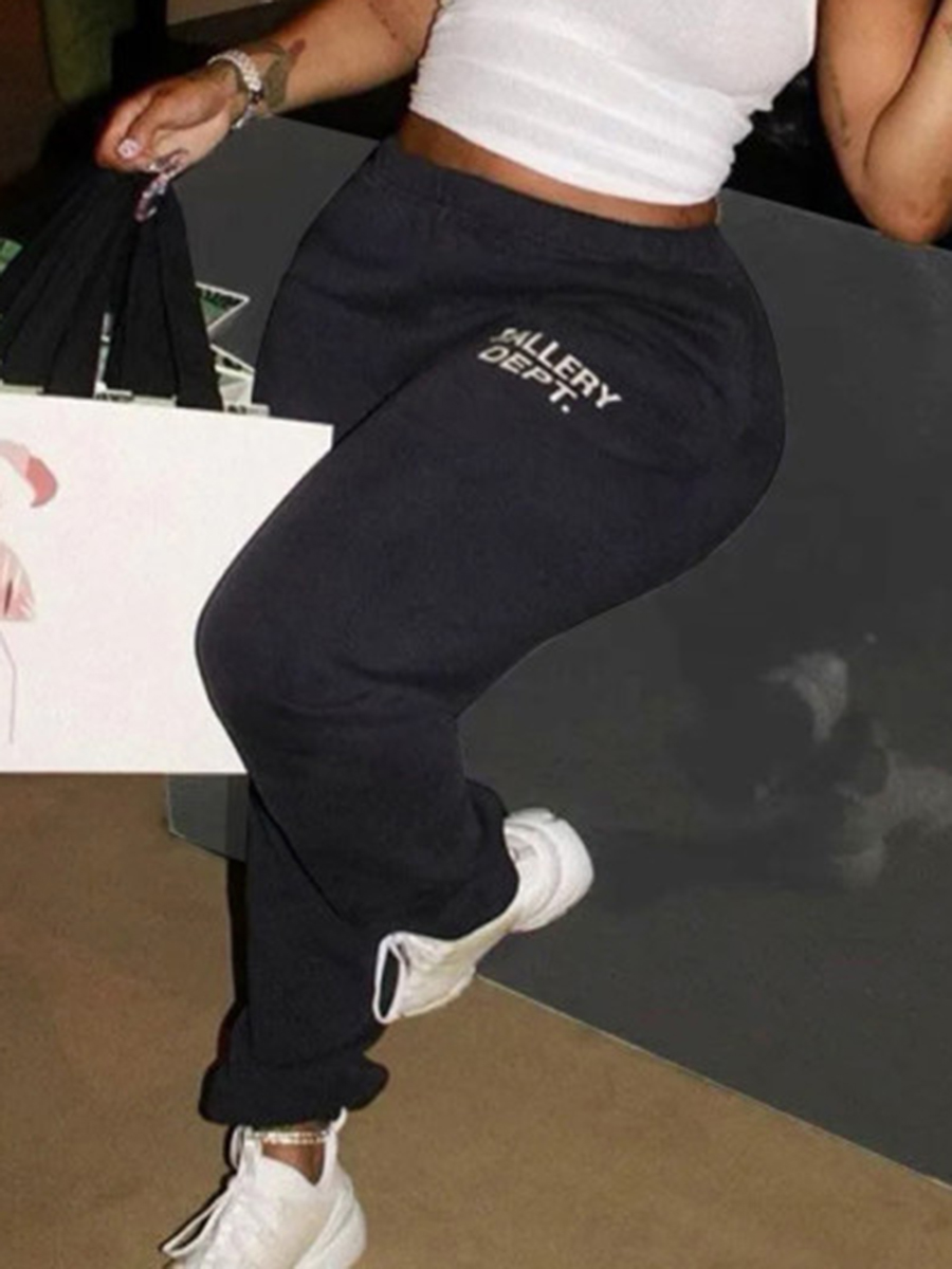 LovelyWholesale Plus Size Mid Waist Letter Print Sweatpants Spring|Fall Casual Pocket Design  5X Spring Summer 2024