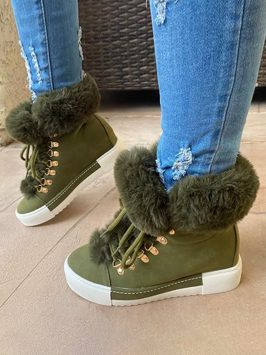 LW Round Toe Plush Booties