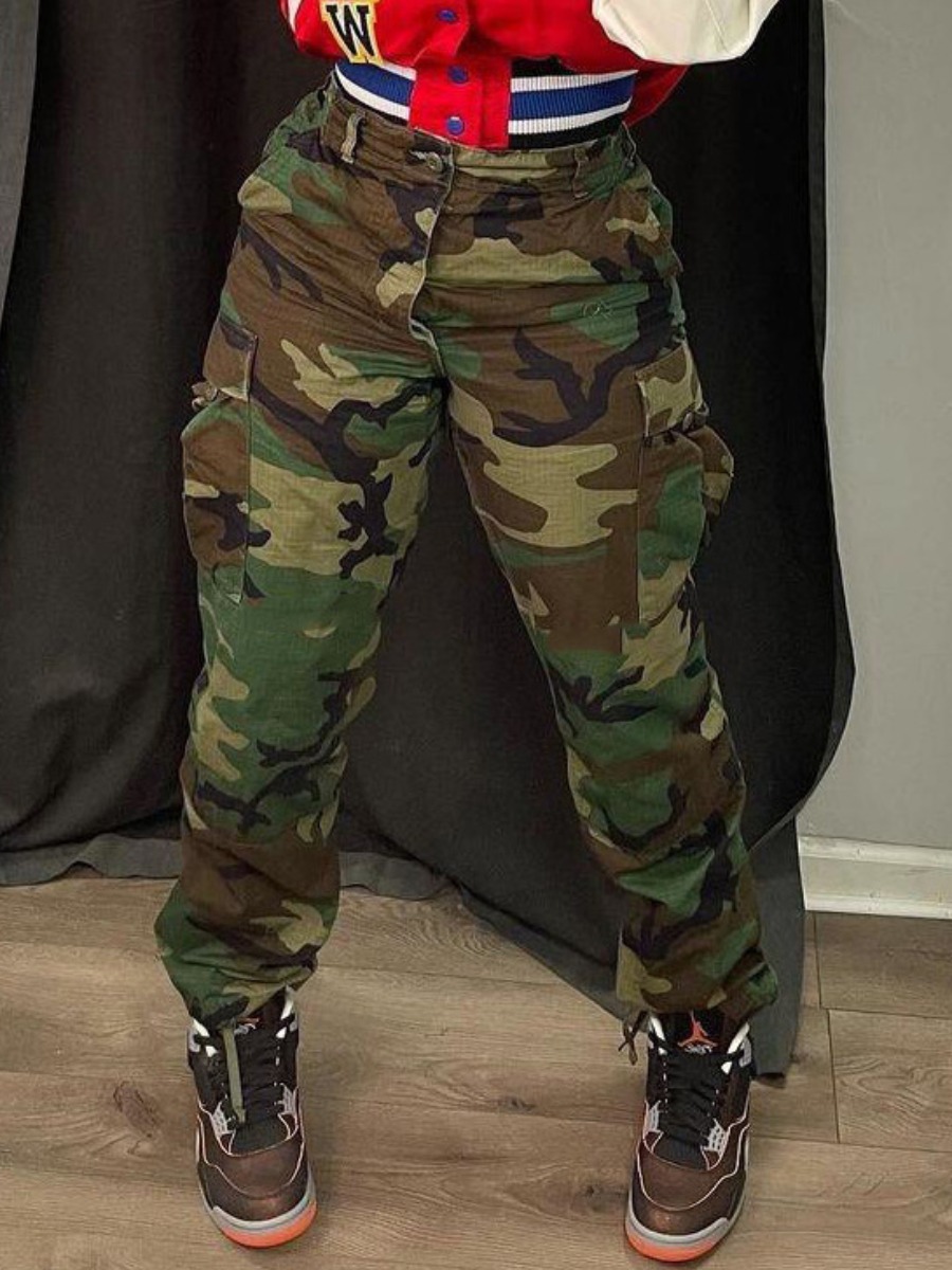LovelyWholesale Plus Size Camo Print Side Pocket Cargo Pants Spring|Fall Street Pocket Design  5X Spring Summer 2024