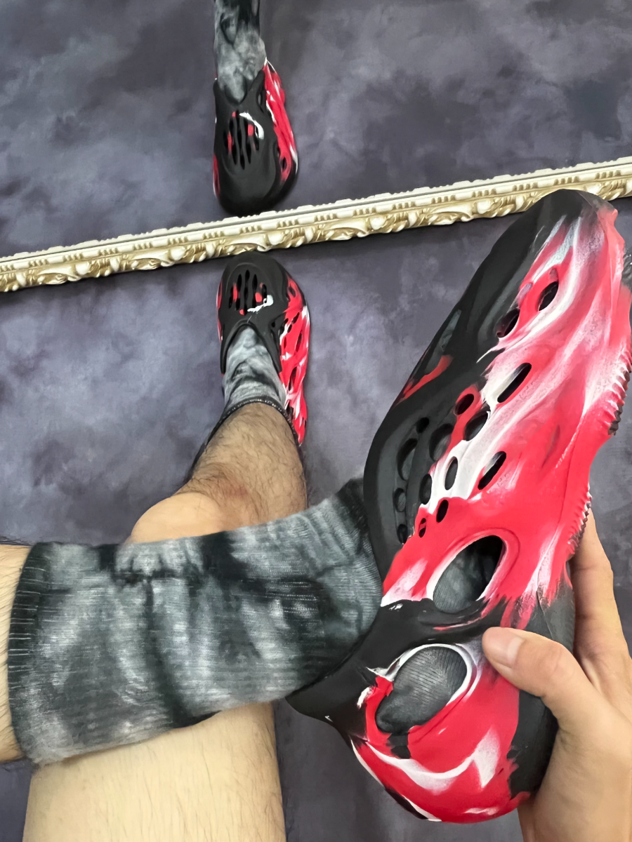LW Men Cut Out Flats
