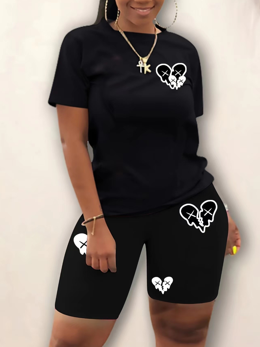 LW Plus Size Broken Heart Print Regular Fit Shorts Set