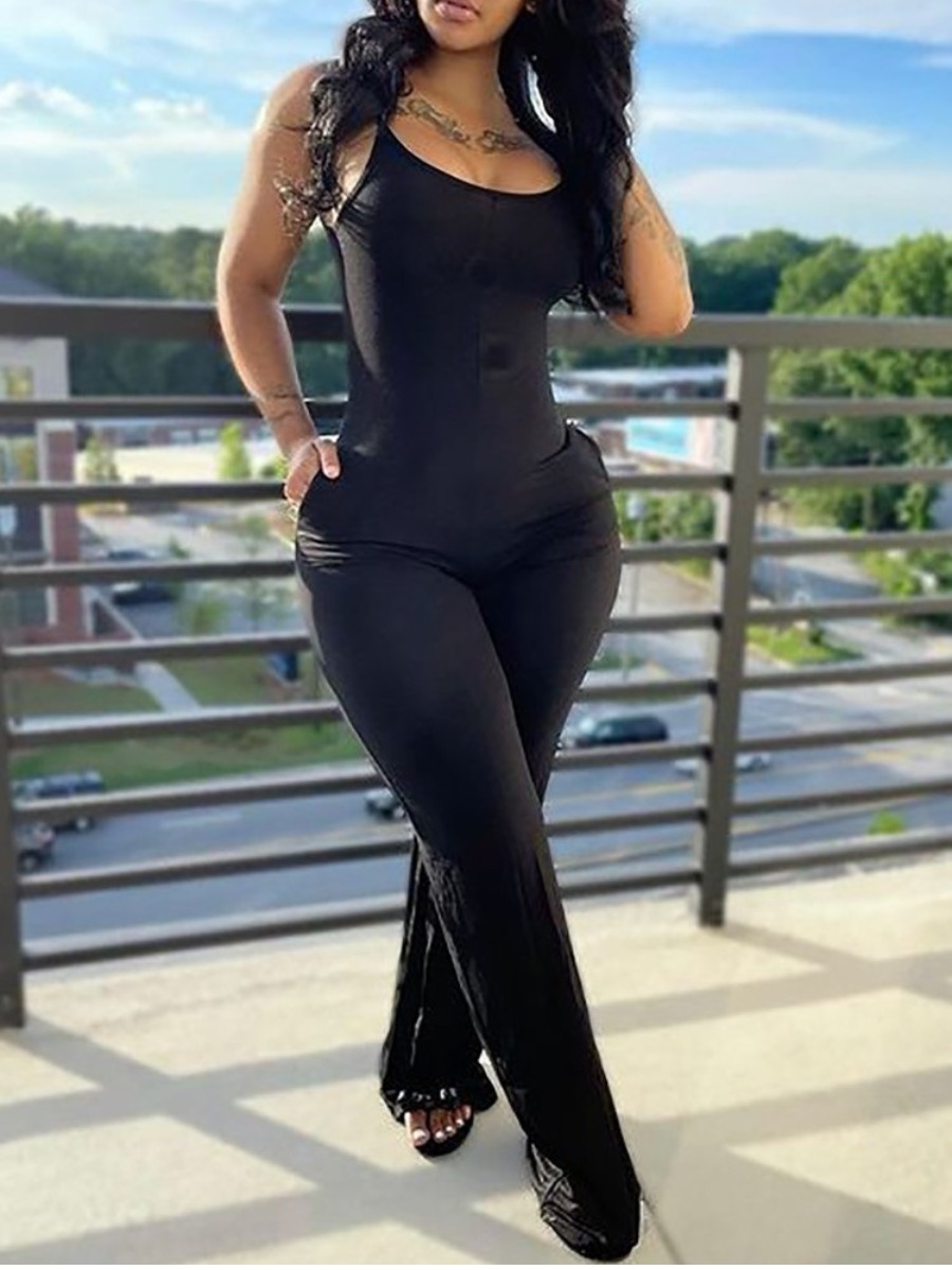 LovelyWholesale BASICS Pocket Design Cami Jumpsuit Spring|Summer Sleeveless Casual Round Neck Spring Summer 2024