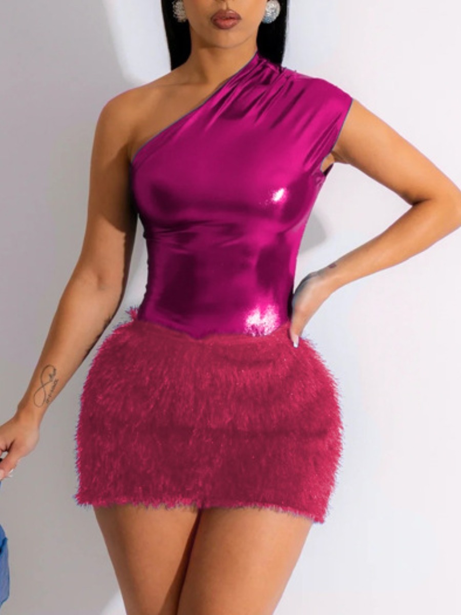 LovelyWholesale One Shoulder Plush Bodycon Dress Summer Sleeveless Elegant Feathers One Shoulder Spring Summer 2024