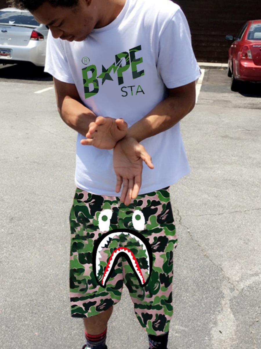 LovelyWholesale Men Fish Mouth Camo Letter Print Shorts Set Summer Short Sleeve Casual Spring Summer 2024