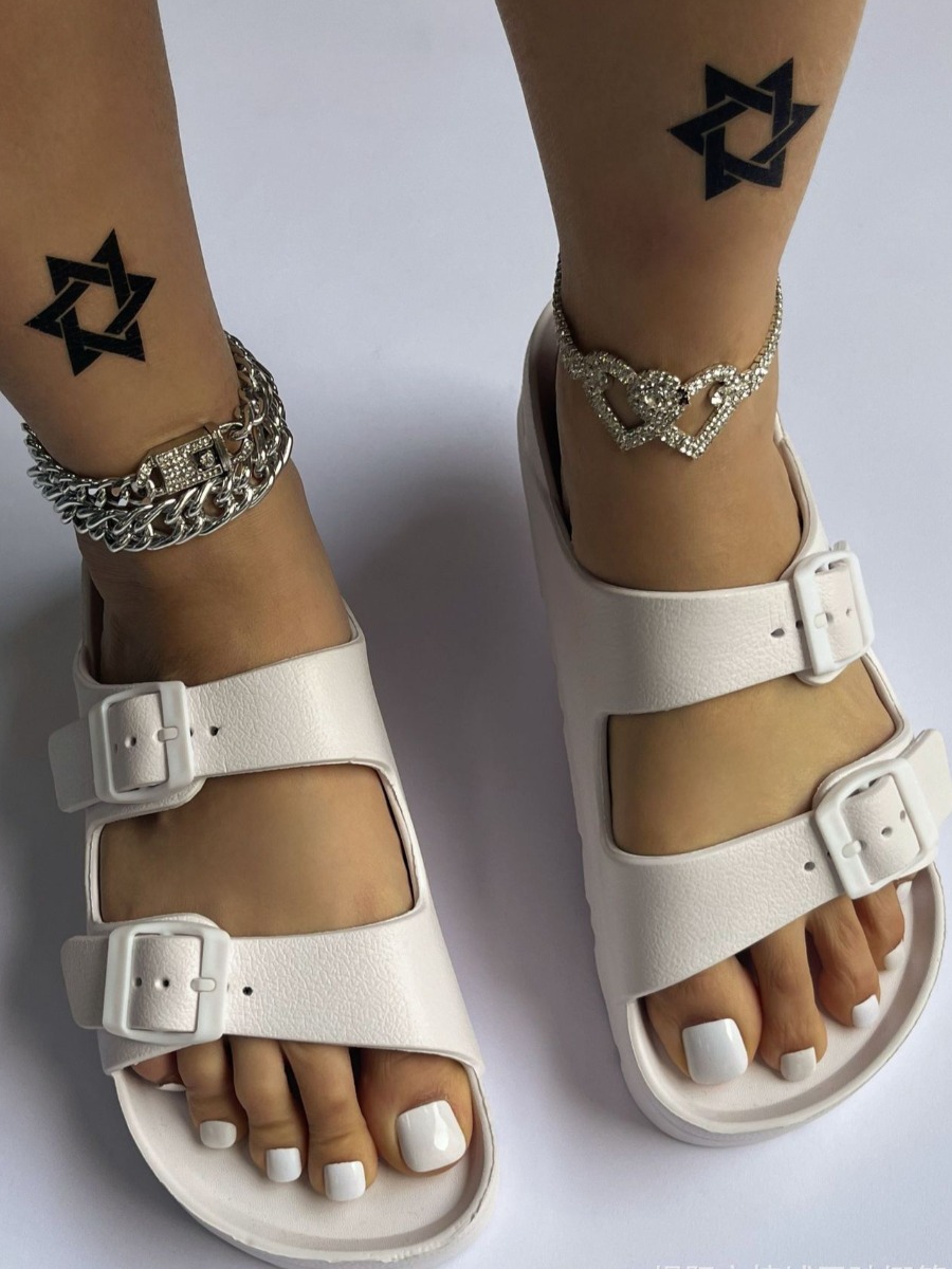 LovelyWholesale Buckle Design Velcro Slides Summer Casual Spring Summer 2024