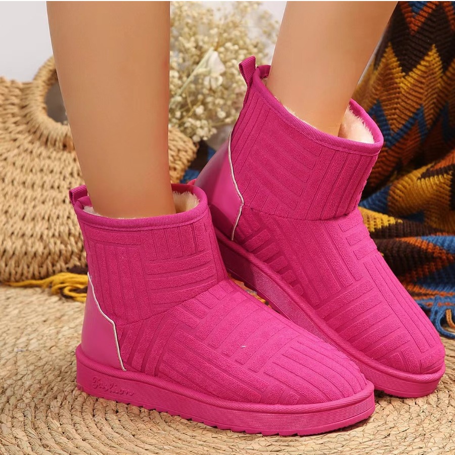 LW Round Toe Plush Booties