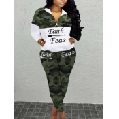 LW Plus Size Camo Letter Print Kangaroo Pocket Pan