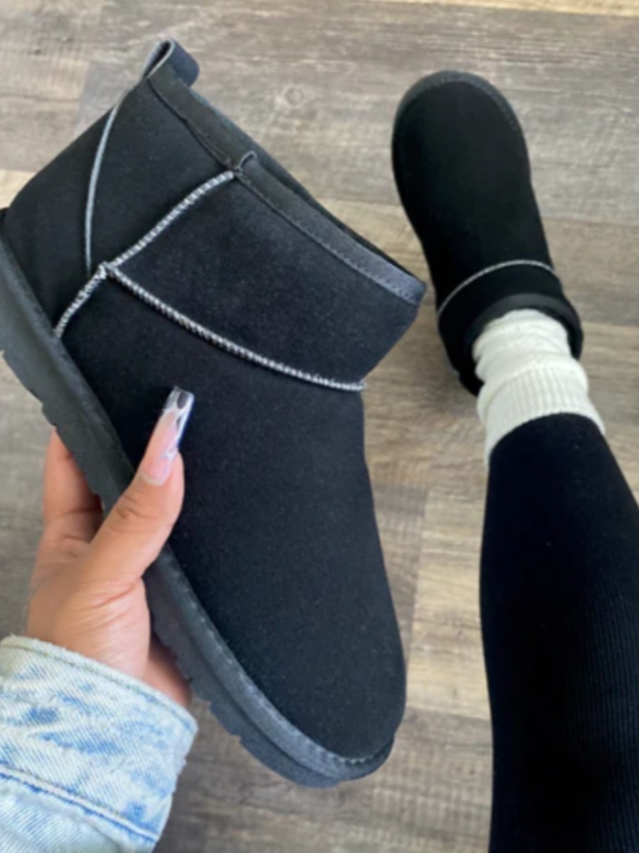 LW Round Toe Plush Booties